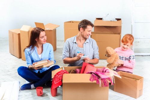 Man and van pricing example for a Fulham flat move