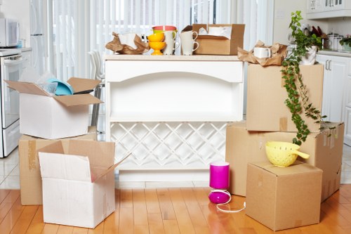 Structured resolution process for a moving service complaint