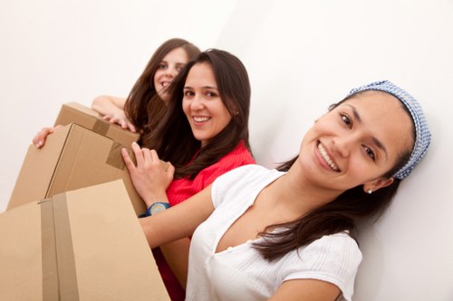 Local Fulham moving service for residential and commercial customers