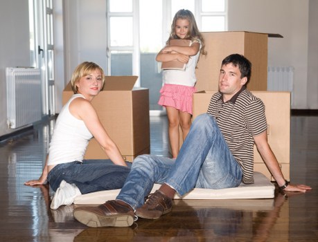 Furniture delivery and removal service near Fulham flats